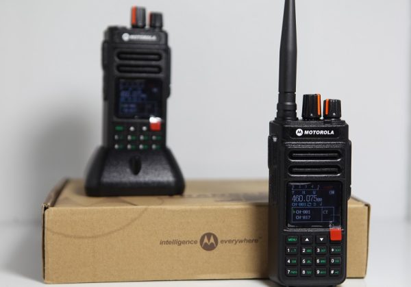 خرید قیمت بیسیم موتورولا CP-1600 برای فواصل سخت و بلند خرید قیمت بیسیم موتورولا CP-1600 برای فواصل سخت و بلند