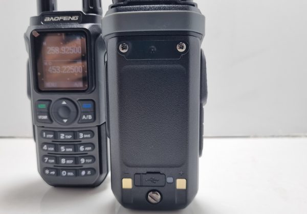 خرید فروش نمایندگی قیمت بیسیم باوفنگ UV21-ProV2 خرید فروش نمایندگی قیمت بیسیم باوفنگ UV21-ProV2