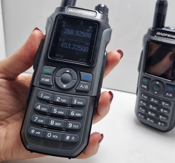 خرید فروش نمایندگی قیمت بیسیم باوفنگ UV21-ProV2