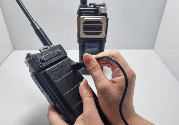 خرید فروش نمایندگی قیمت بیسیم باوفنگ UV-25 خرید فروش نمایندگی قیمت بیسیم باوفنگ UV-25