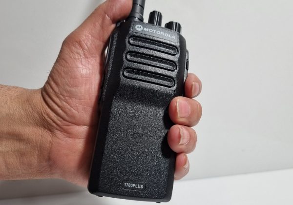 خرید قیمت بیسیم موتورولا 1700Plus -15W خرید قیمت بیسیم موتورولا 1700Plus -15W