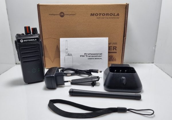 خرید قیمت بیسیم موتورولا 7100Plus-15w خرید قیمت بیسیم موتورولا 7100Plus-15w