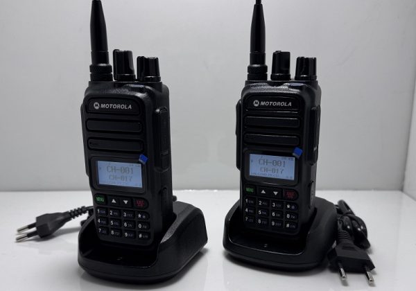 خرید قیمت بیسیم موتورولا سی پی CP-7000 خرید قیمت بیسیم موتورولا سی پی CP-7000