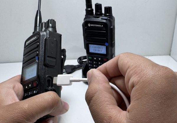 خرید قیمت بیسیم موتورولا سی پی CP-7000 خرید قیمت بیسیم موتورولا سی پی CP-7000